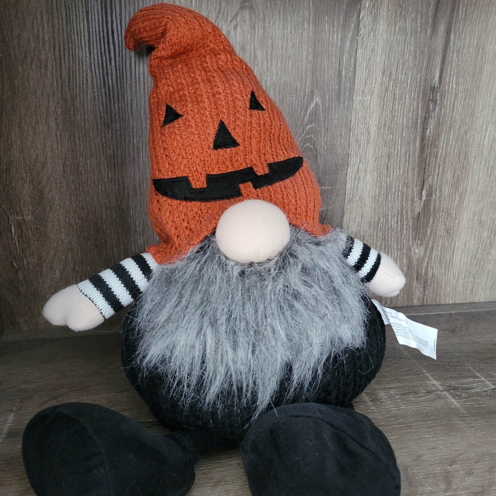Halloween gnome 🎃